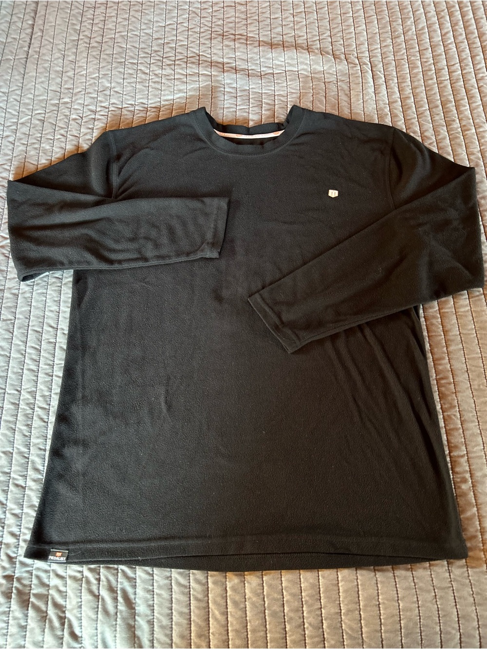 Medalist Men's Black Long-Sleeve Crewneck Shirt